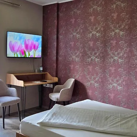 Cellino Hotel *